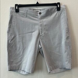 Goodfellow & Co Gray Flat Front Shorts Mens 36 -98%Cotton Dress/Casual